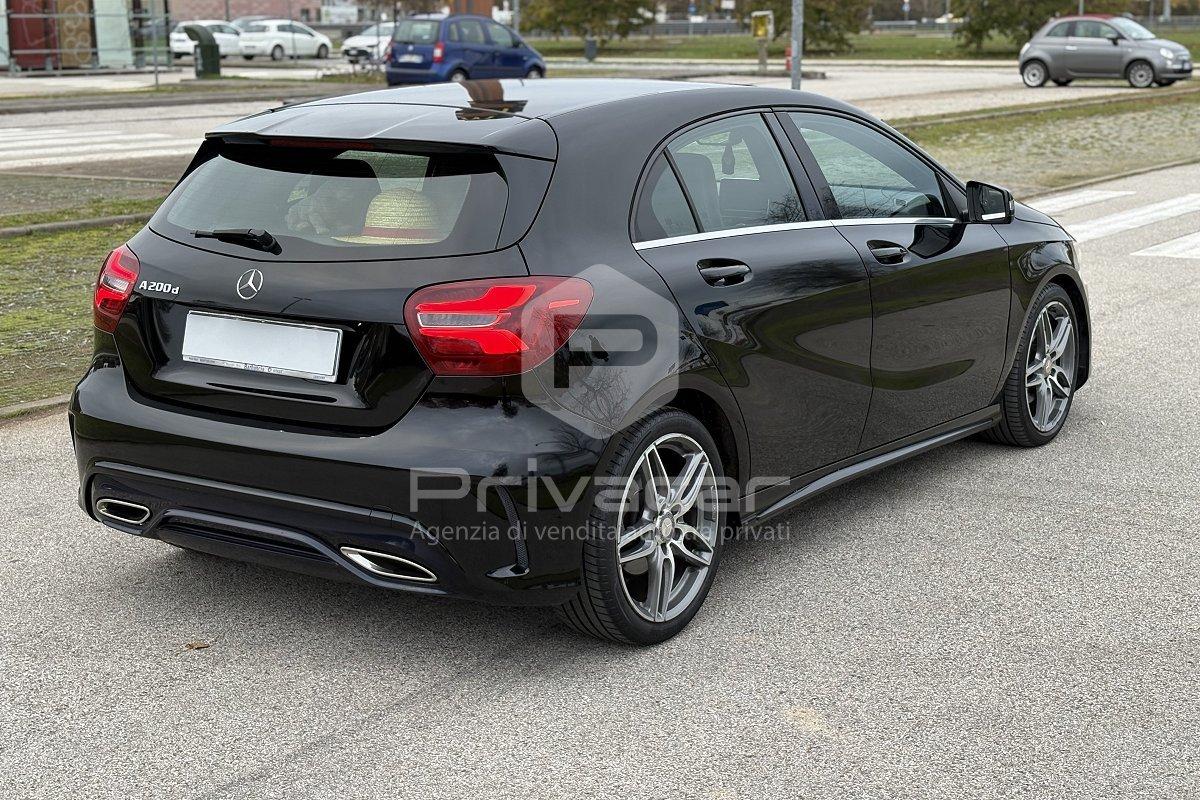 MERCEDES A 200 d Automatic Premium