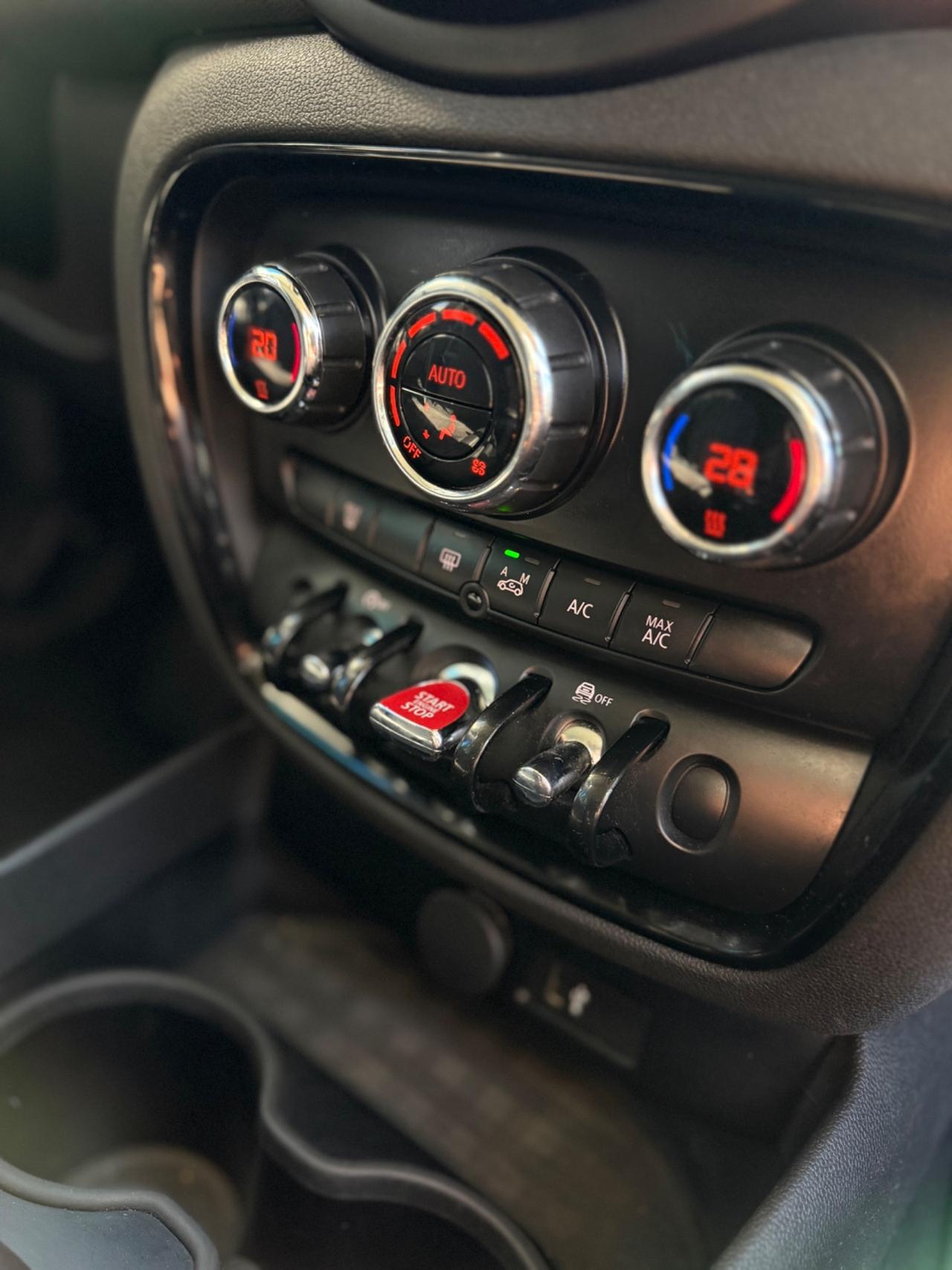 Mini Cooper Clubman 2.0