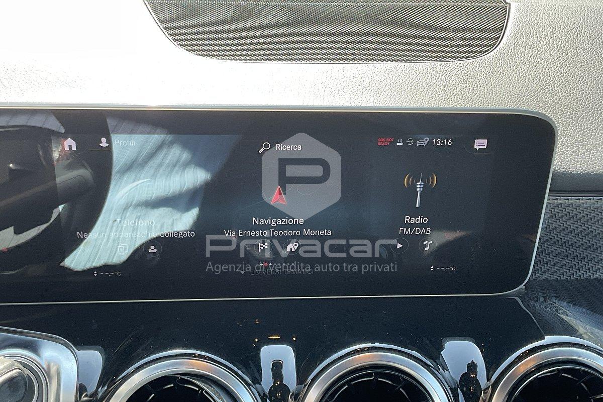 MERCEDES GLB 200 d Automatic Premium
