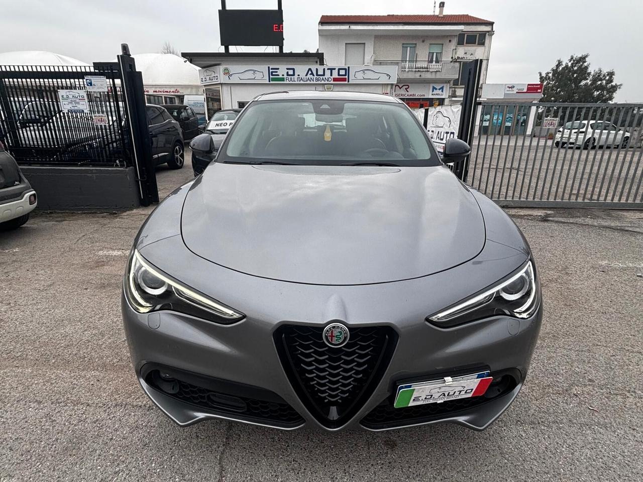 Alfa Romeo Stelvio 2.2 Turbodiesel 210 CV AT8 Q4 Executive