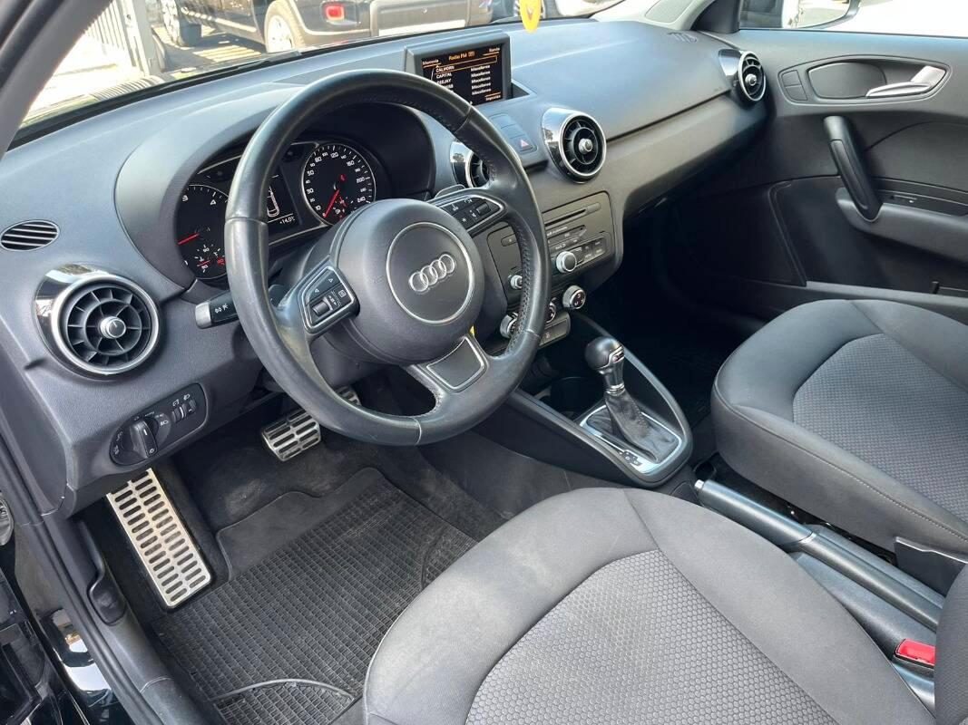 Audi A1 1.6 tdi S line edition 90cv s-tronic