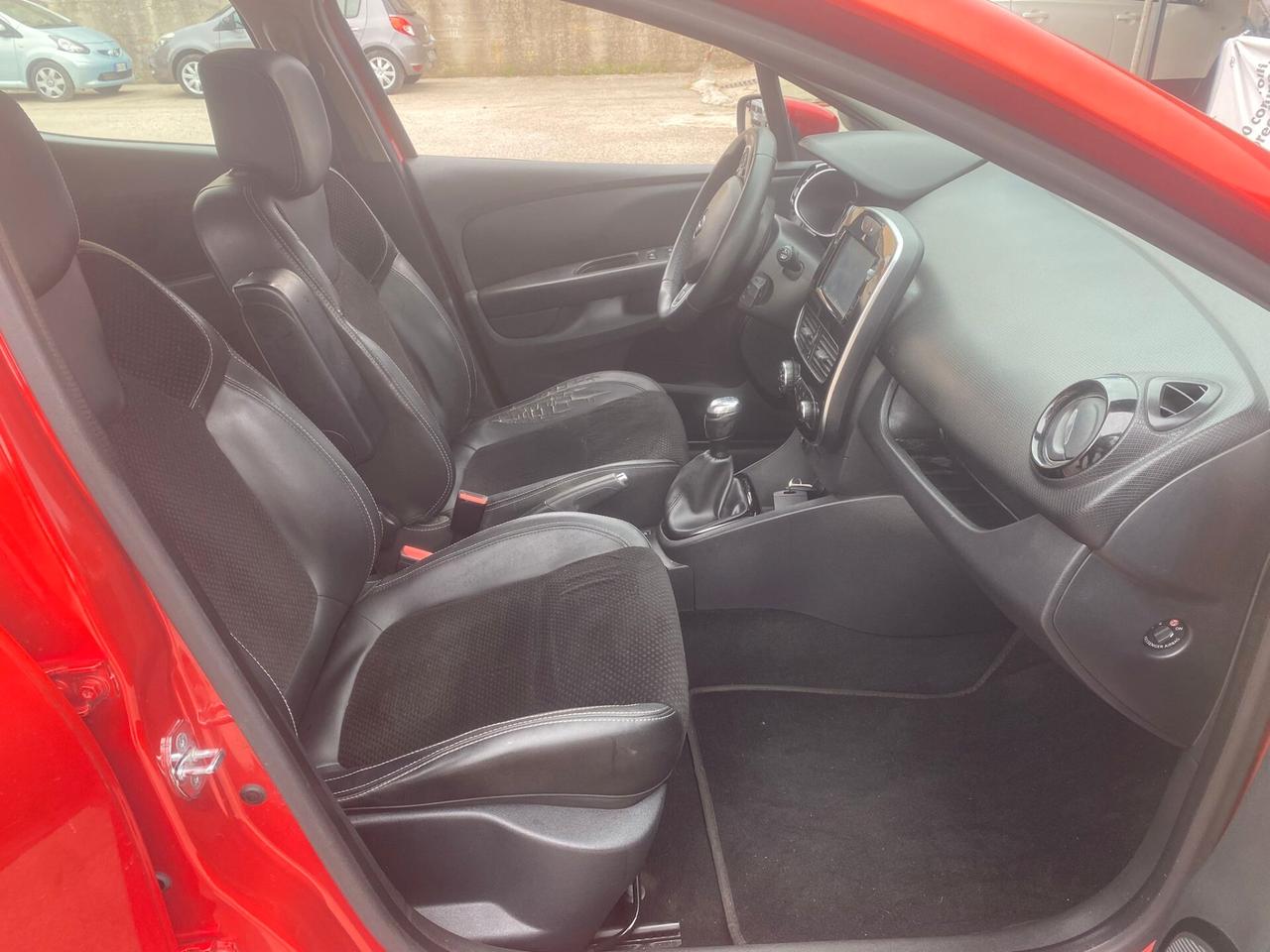 Renault Clio 1.5dci 90cv full opt 2016