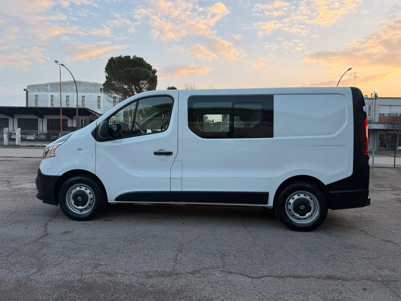 Renault Trafic T29 2.0 dCi 145CV Furgone Energy Ice