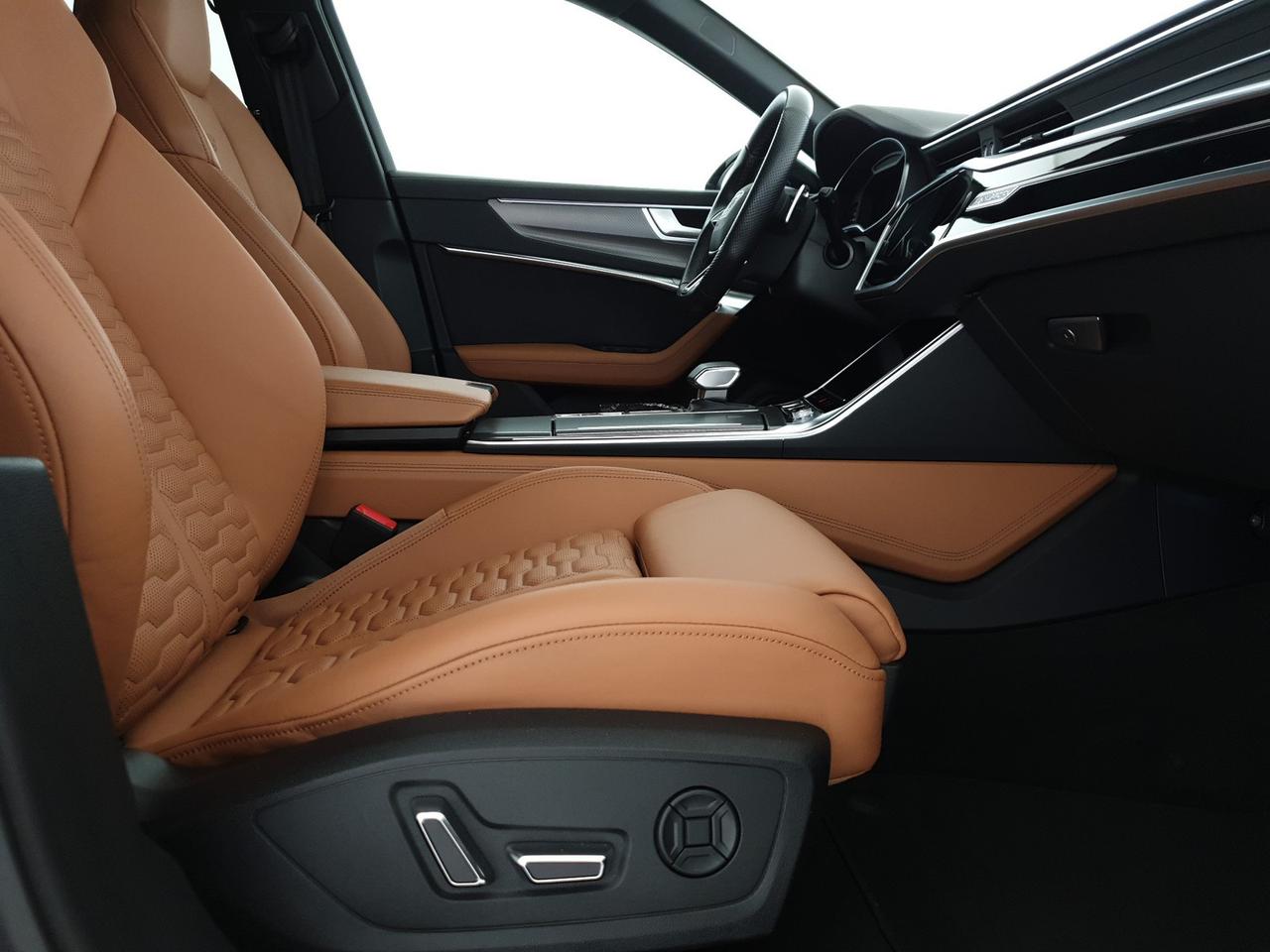 Avant 4.0TFSI 600CV quattro tiptronic