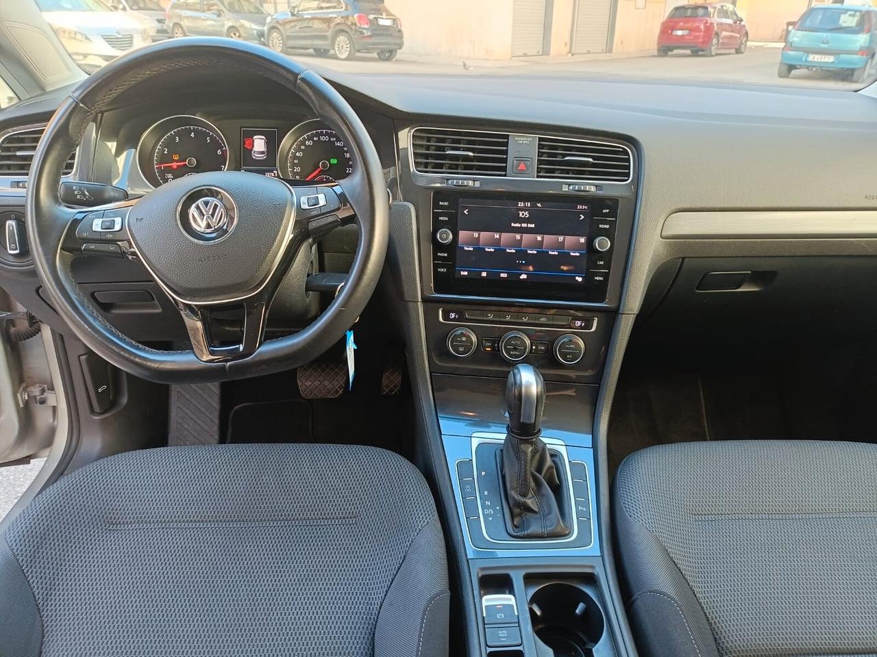 Volkswagen Golf 1.5 TGI DSG 5p. Business BlueMotion Technology