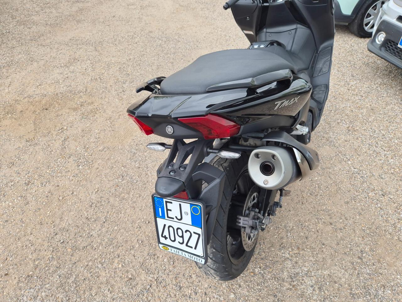 Yamaha T Max 530