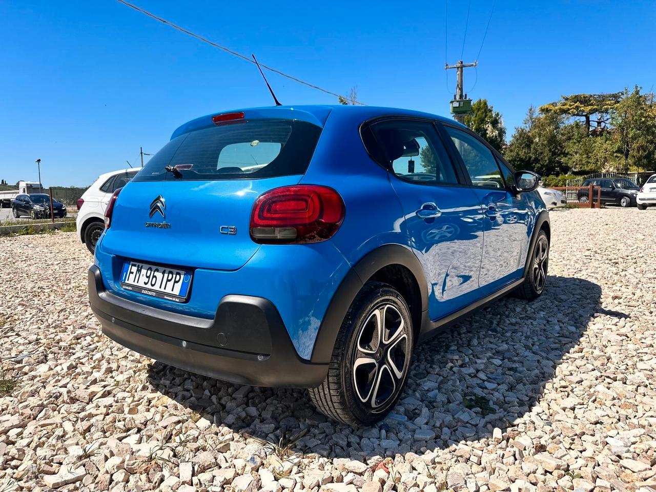 Citroen C3 PureTech 82 GPL Shine