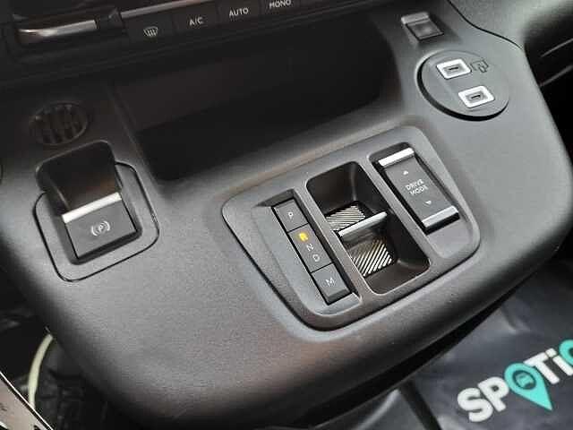 Citroen Berlingo BlueHDi 130 S&S EAT8 Combi Plus KM Ø