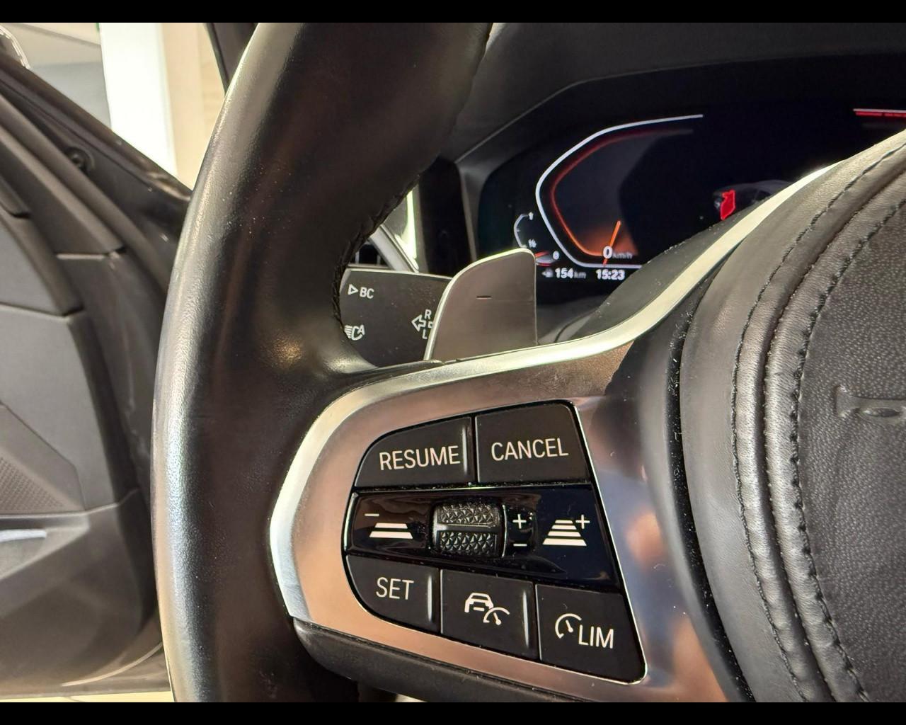 BMW Serie 3(G20/1-80/1) - 320d xDrive Msport