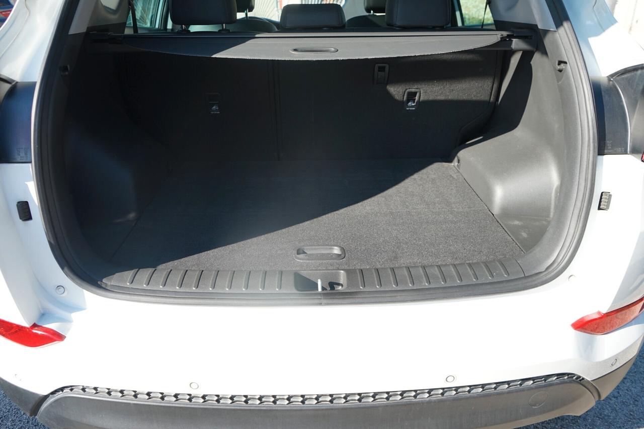 Hyundai Tucson 1.7 CRDi DCT XPossible TETTO