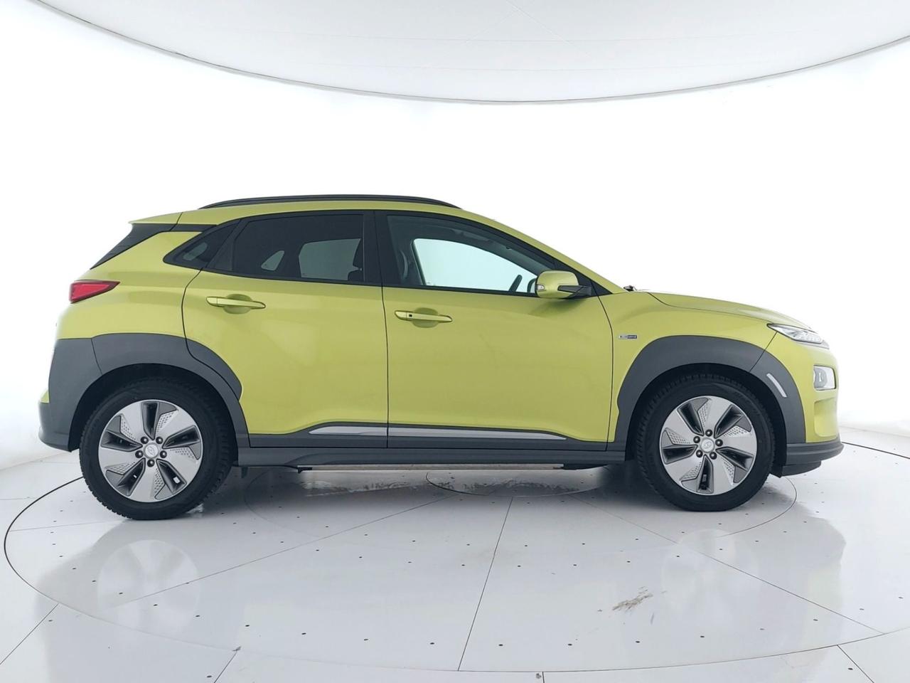 HYUNDAI Kona 64 kWh EV Exellence ACC+CAMERA+FULL LED