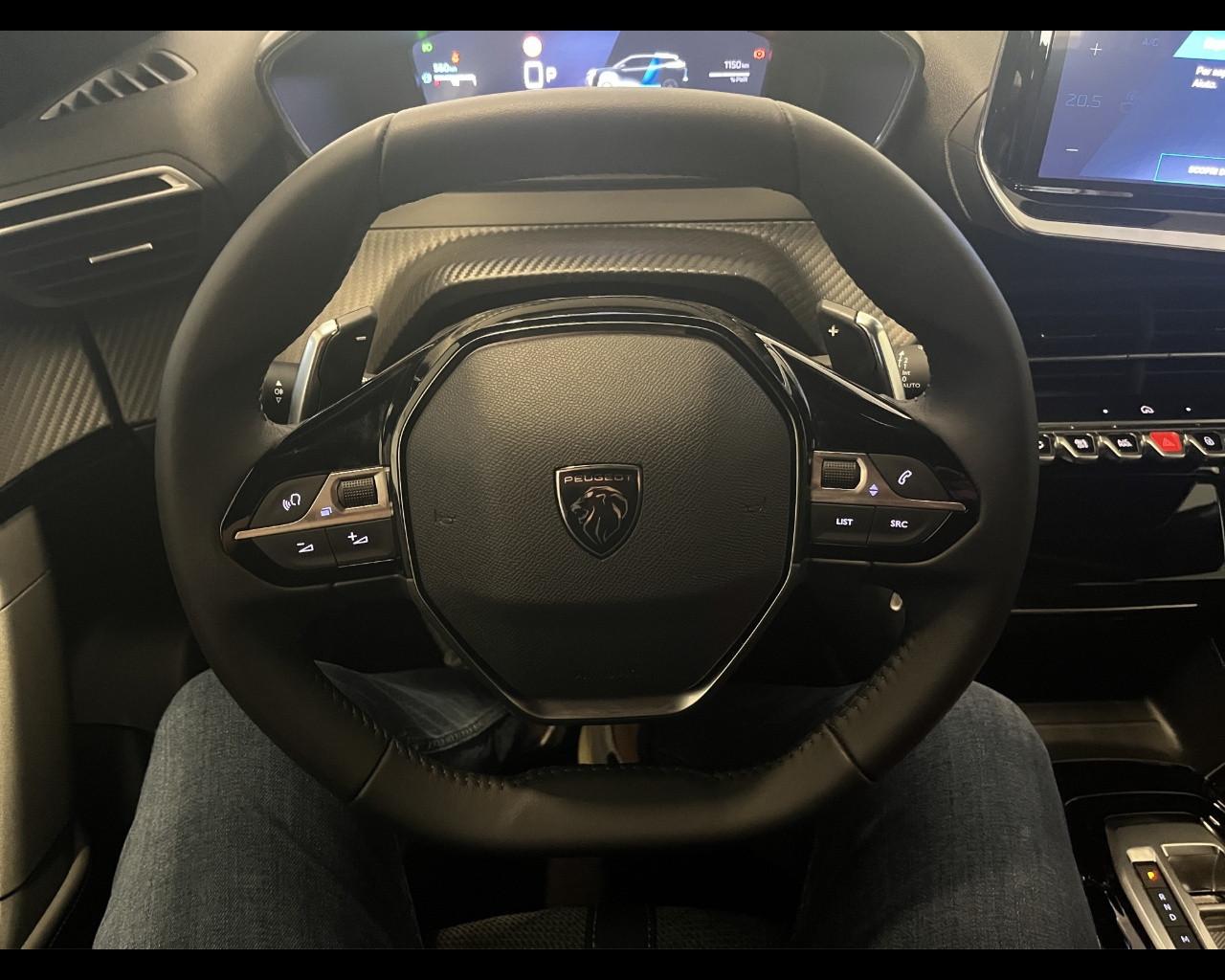 PEUGEOT 2008 Allure Hybrid 145 e-DCS6