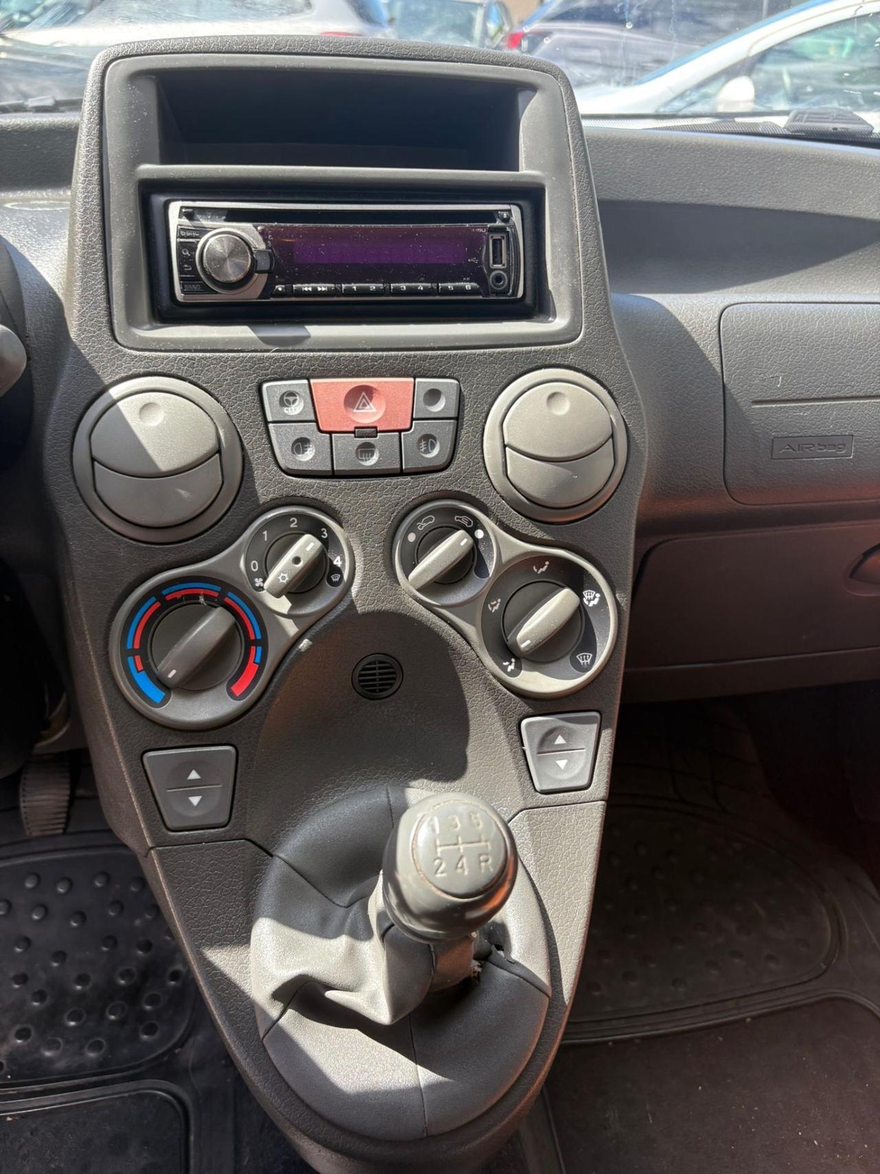 Fiat Panda 1.2 Dynamic Natural Power 60CV Ok Neopatentati