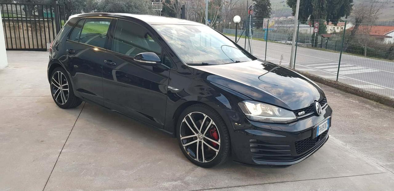 Volkswagen Golf GTD 2.0 TDI 184CV DSG
