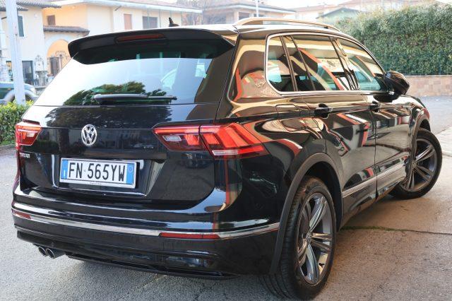 VOLKSWAGEN Tiguan 2.0 TDI Sport R-LINE 19" Full LED ACC Radar