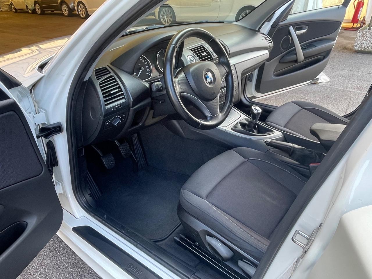 Bmw 118d cat 5 porte Attiva
