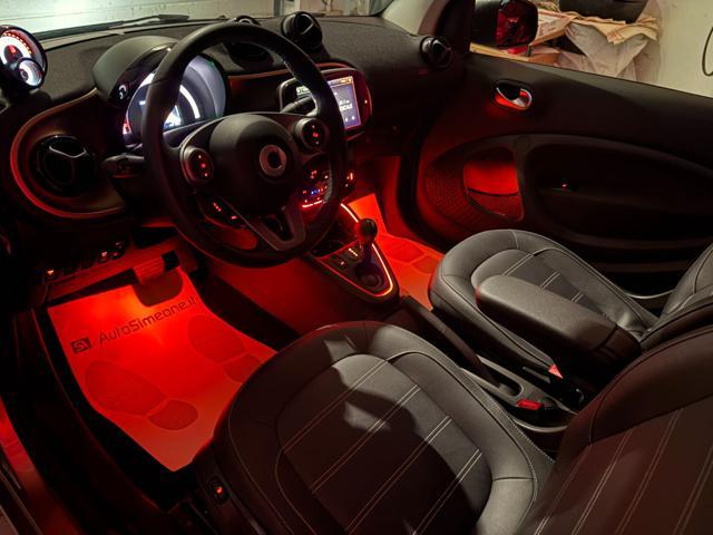 SMART ForTwo EQ Prime TETTO PAN-INTERNI IN PELLE-SEDILI RISCAL.