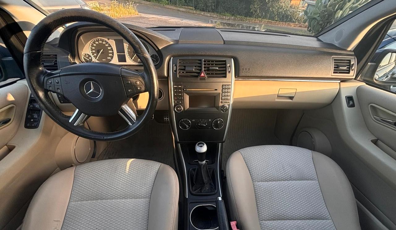 Mercedes-benz B 200 CDI Executive