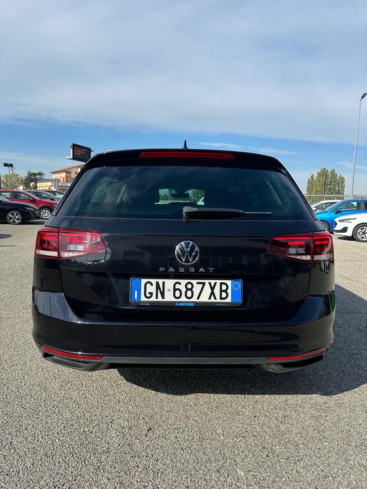 Volkswagen Passat Variant 2.0 TDI SCR EVO DSG Business - 2023