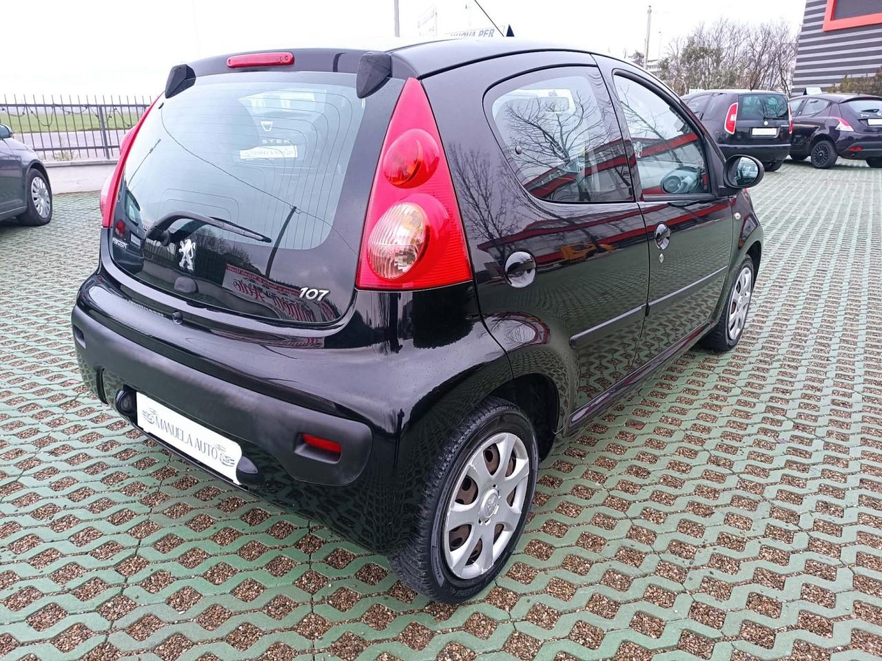 Peugeot 107 1.0 68CV 5p. Sweet Years