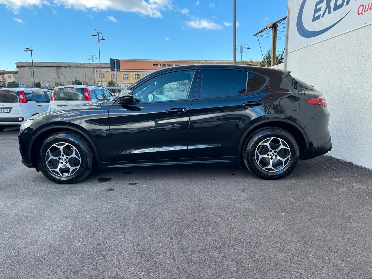 Alfa Romeo Stelvio 2.2 Turbodiesel 160 CV AT8 RWD Business