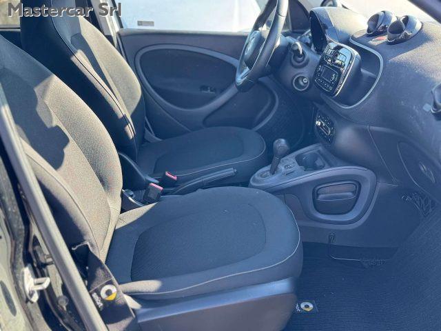 SMART ForFour NEOPATENTATI Forfour eq Passion tetto TG : FZ017HK