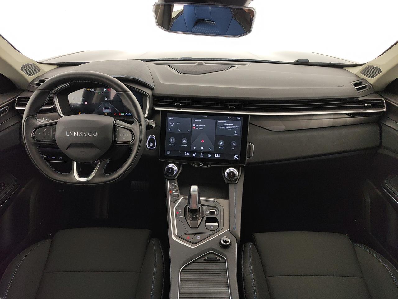 LYNK & CO 01 1.5 td phev auto
