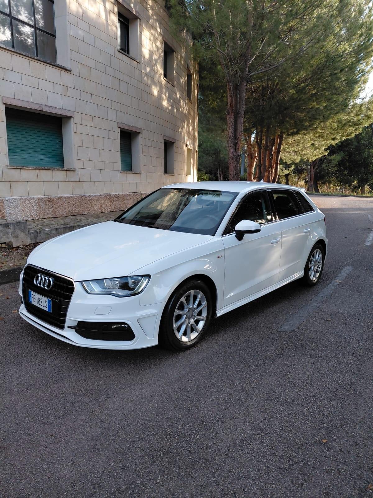Audi A3 SPB 1.6 TDI clean diesel quattro Ambition