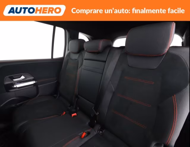 MERCEDES-BENZ GLB 200 d Automatic 4Matic AMG Line Premium