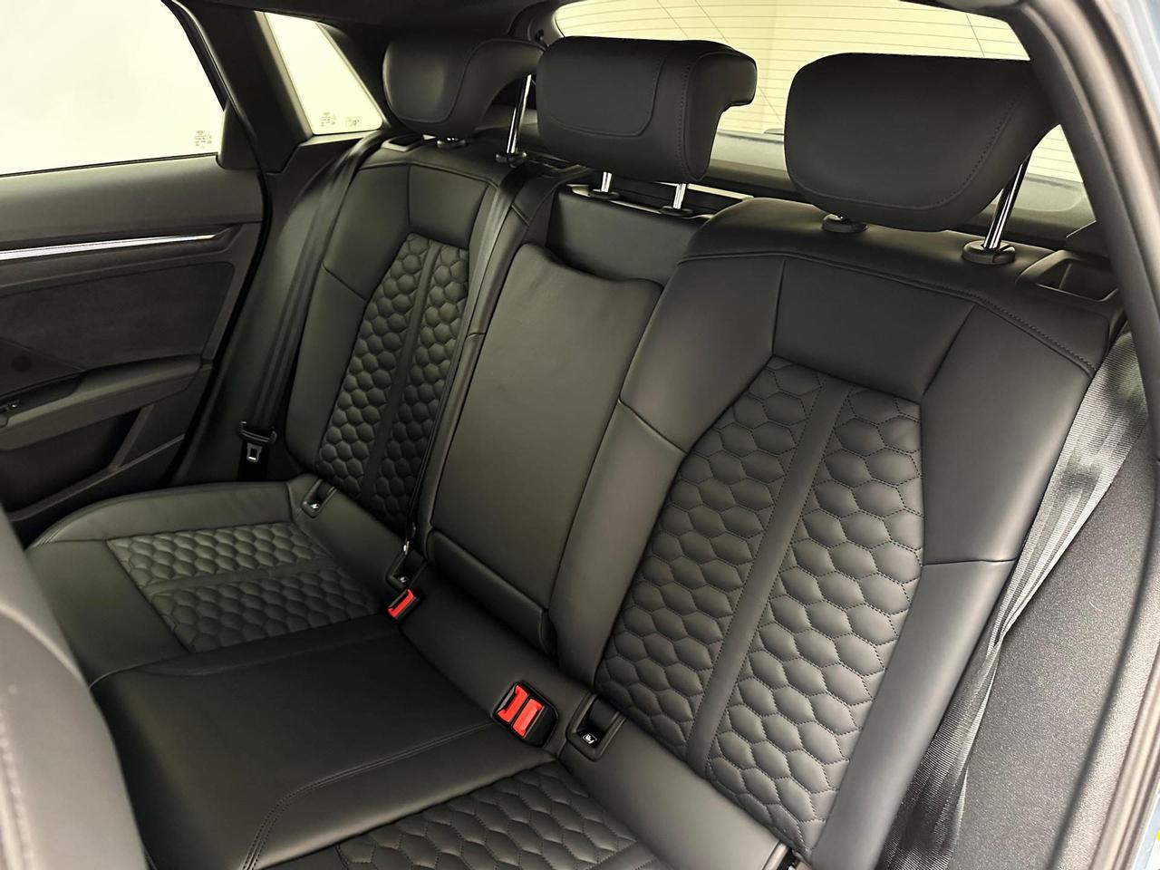 Audi RS3 Sportback 2.5 tfsi quattro s-tronic