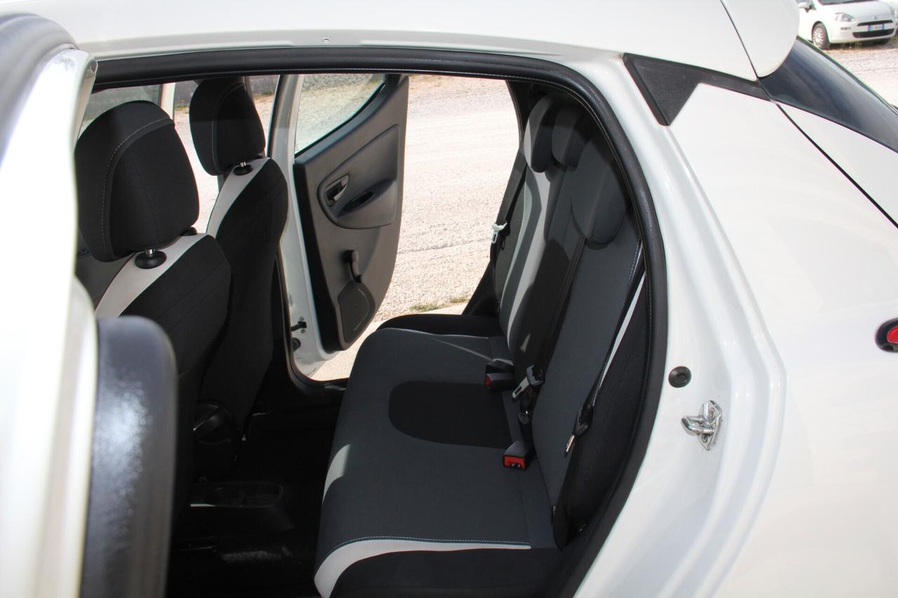 Lancia Ypsilon 1.3 MJT 16V 5 porte S&S Elefantino (70KW-95CV Neopatentati)