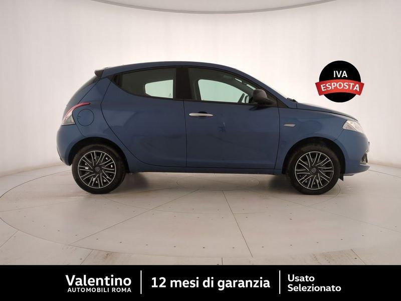 Lancia Ypsilon 1.0 FireFly 5 porte S&S Hybrid Silver Plus