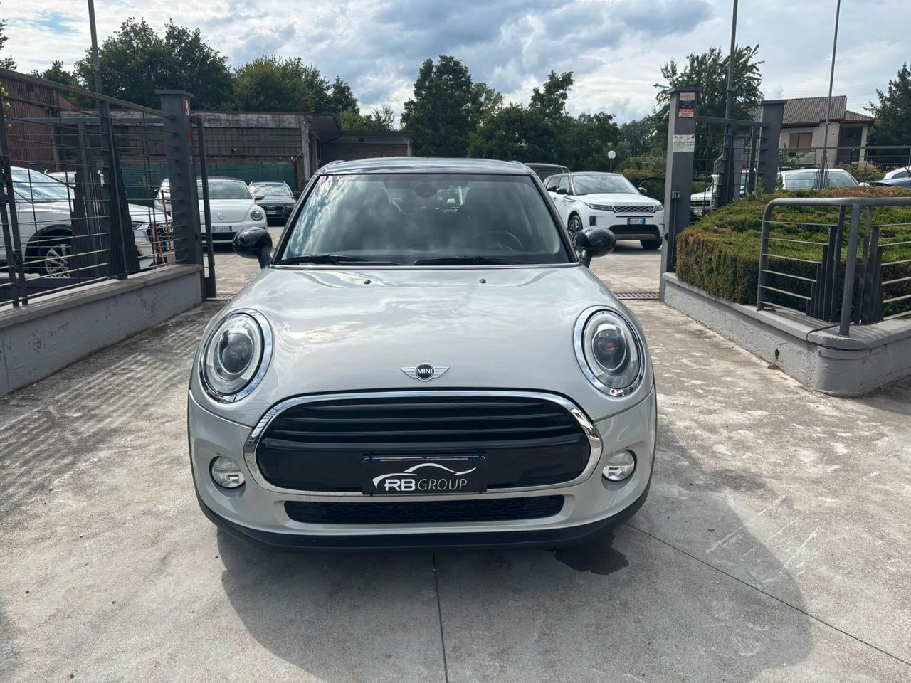 Mini 1.5 Cooper D Business XL