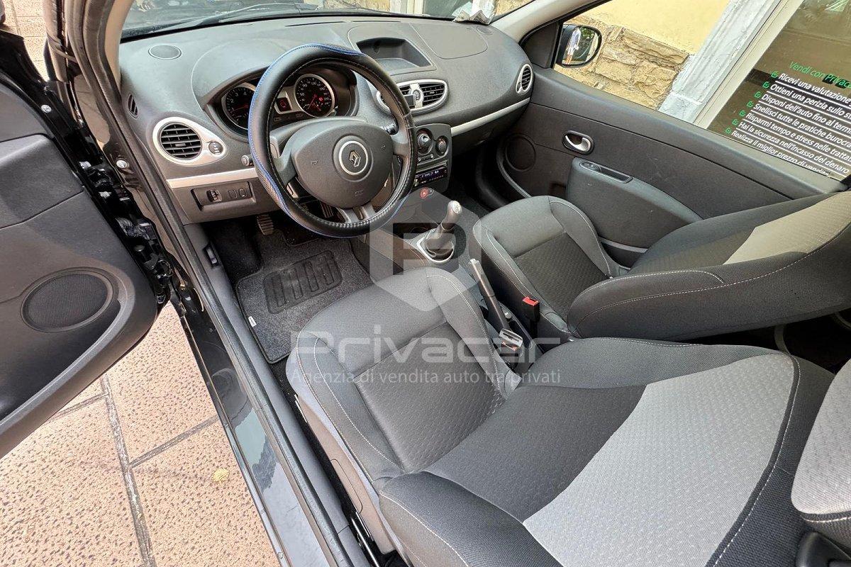 RENAULT Clio 1.2 16V 3 porte Dynamique