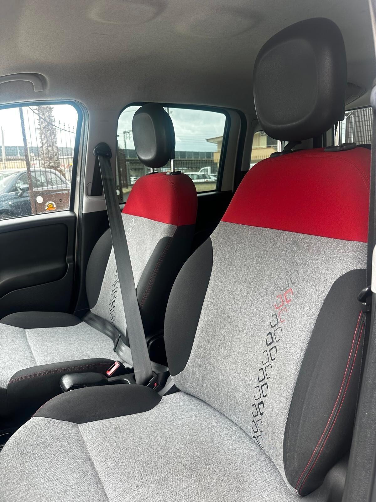 Fiat Panda 0.9 TwinAir Turbo Natural Power Lounge