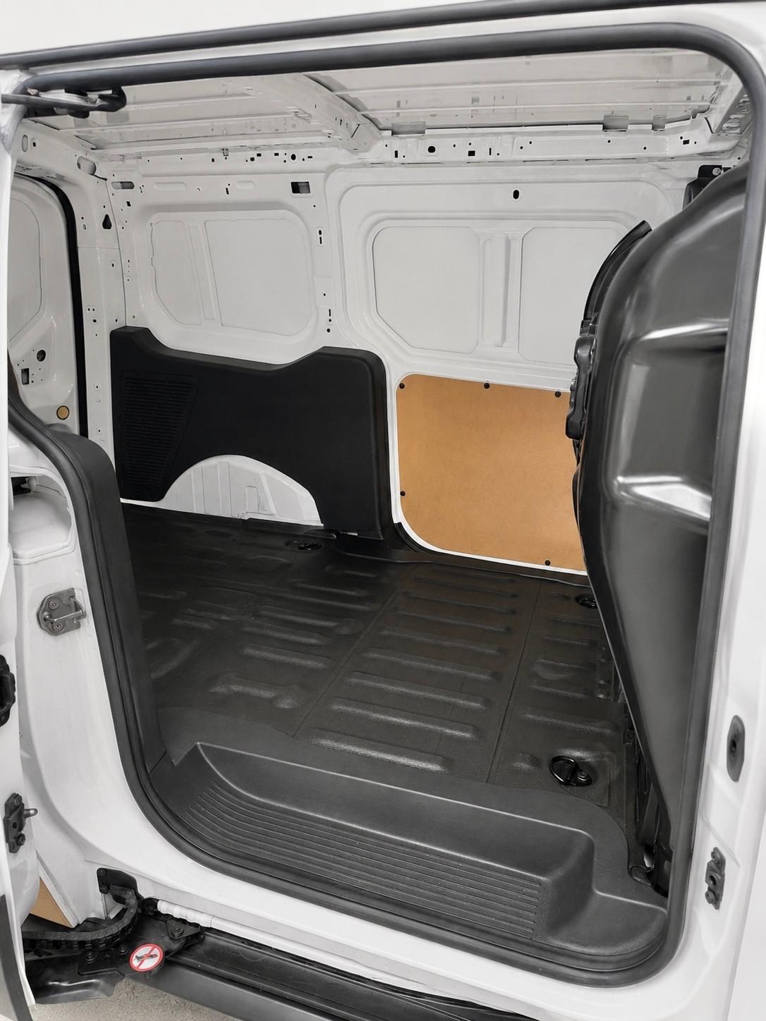 FORD TRANSIT CONNECT 1.5 TDCI PREZZO FINITO L2