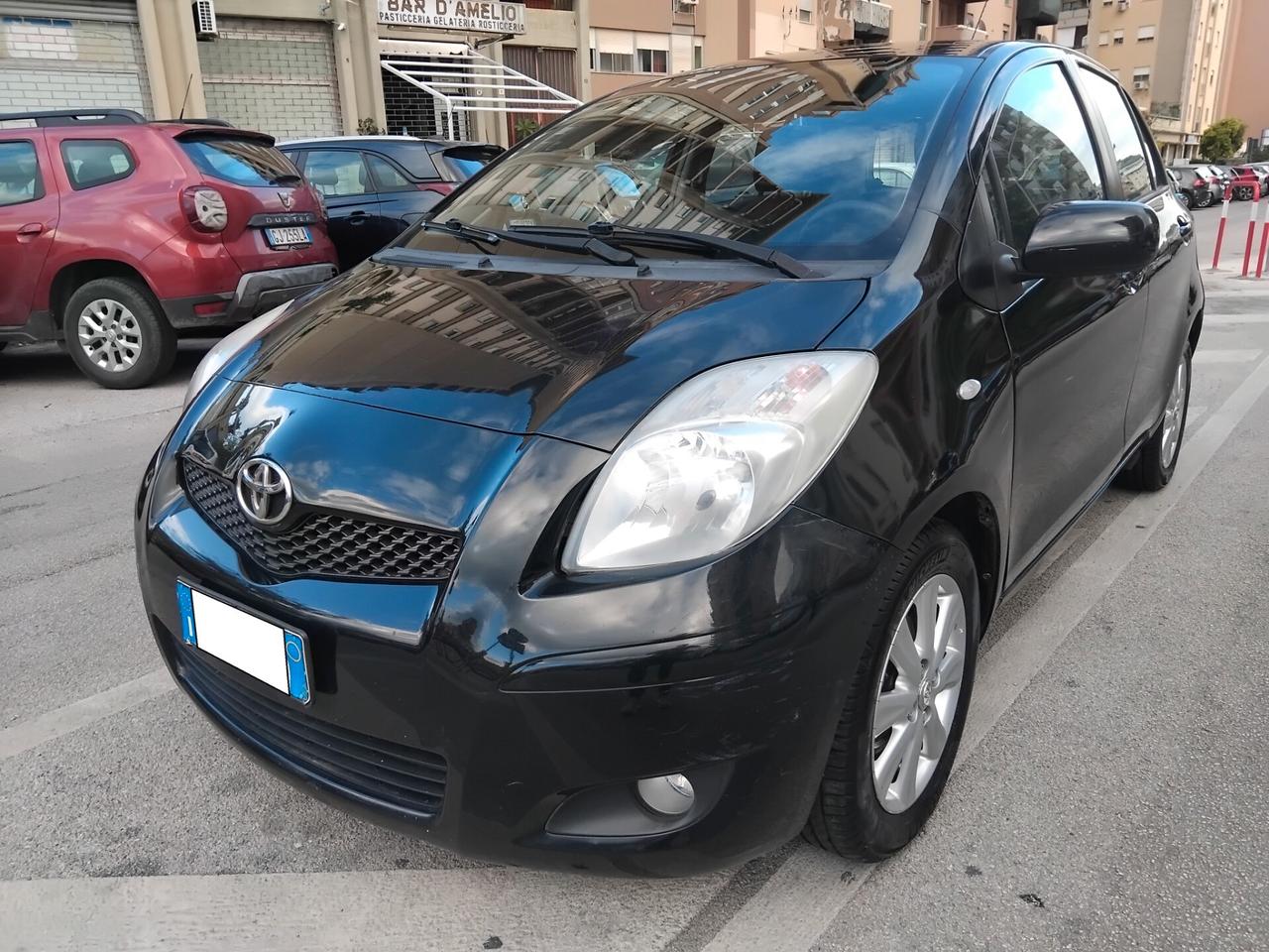 TOYOTA YARIS 1.3 SOL CLIMA RADIO
