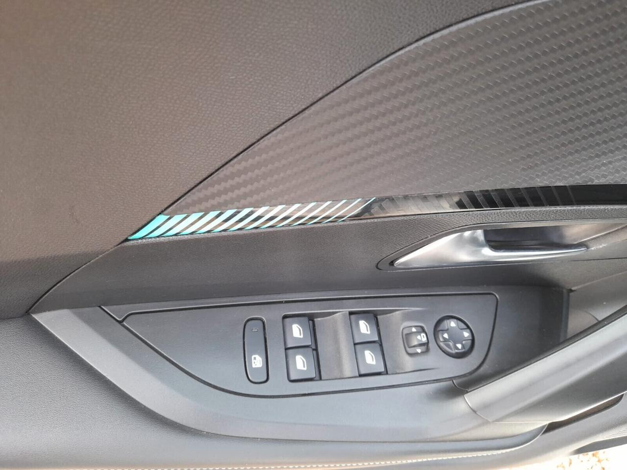 Peugeot 2008 BlueHDi 110 S&S Allure Pack