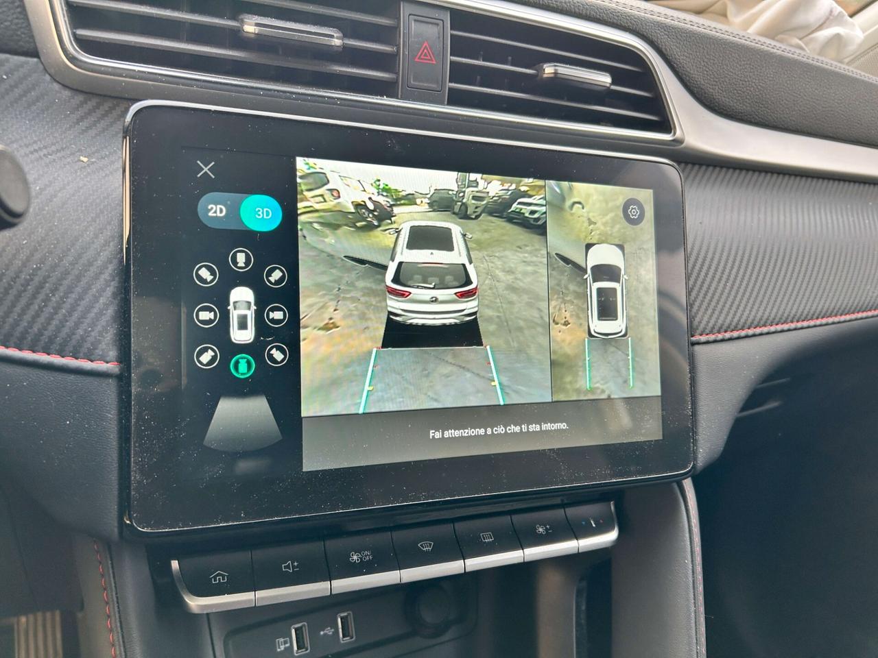 MG ZS 1.5 Benzina 106CV - 2024 Incidentata