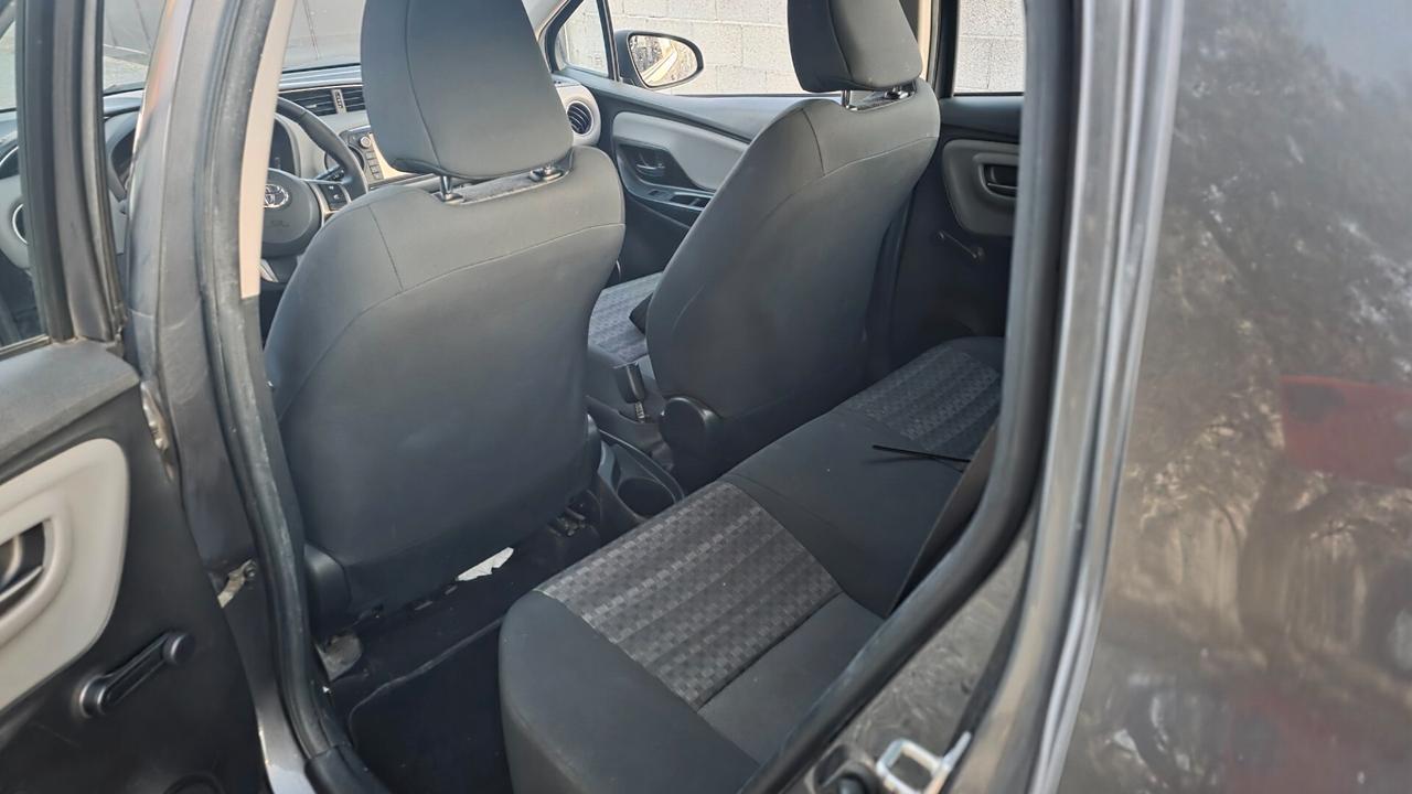 Toyota Yaris 1.0 benzina
