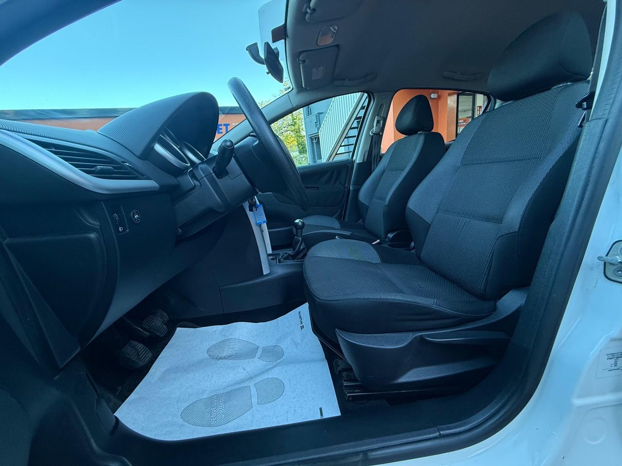 Peugeot 207 Plus 1.4 8V 75CV 5p. ECO GPL