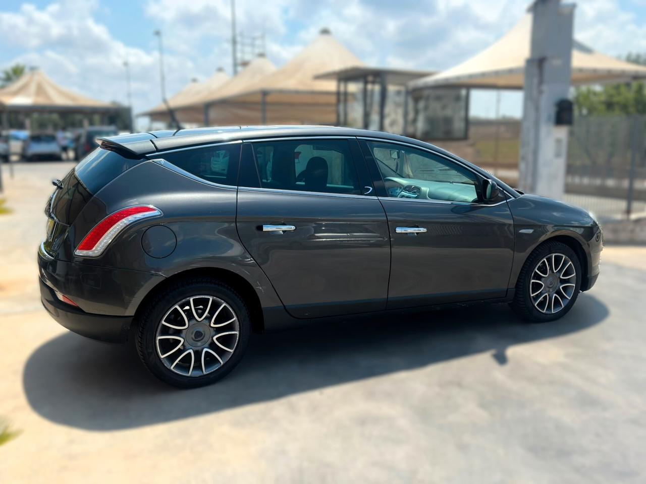 Lancia Delta 2.0 MJT DPF Oro
