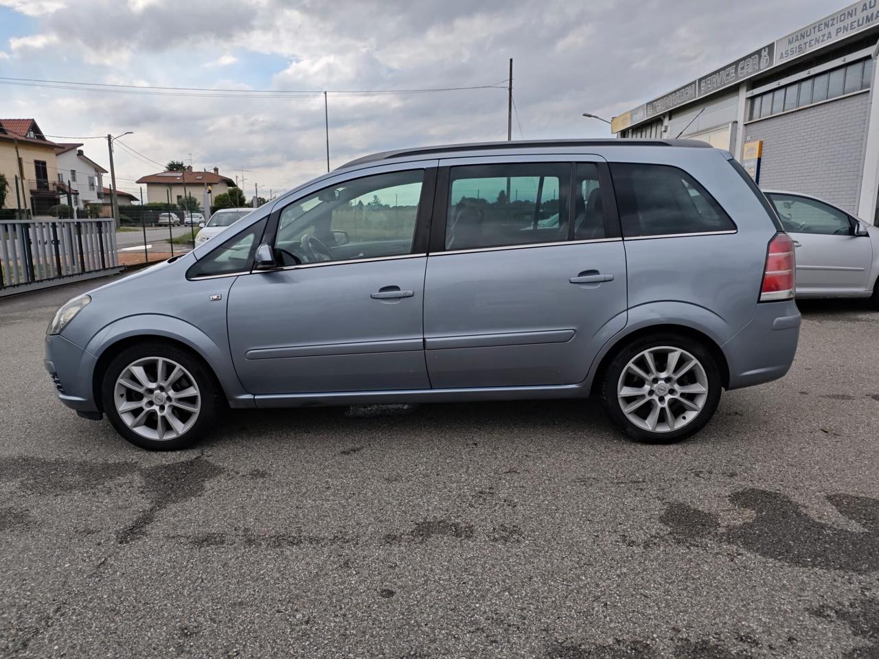 Opel Zafira 1.9 16V CDTI 150CV Cosmo