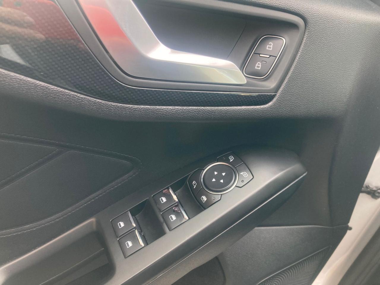 Ford Focus 1.5 EcoBoost 150 CV Start&Stop SW ST Line Business