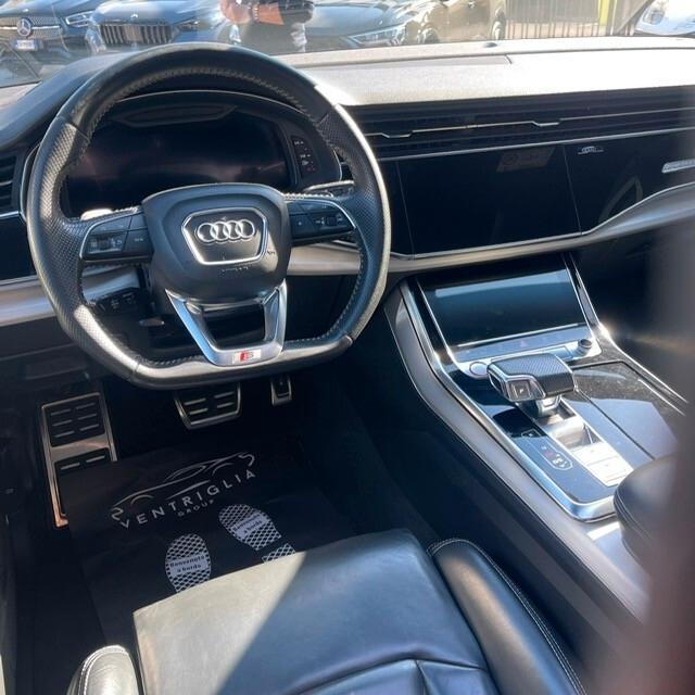 Audi Q8 SQ8 TDI quattro tiptronic sport attitude