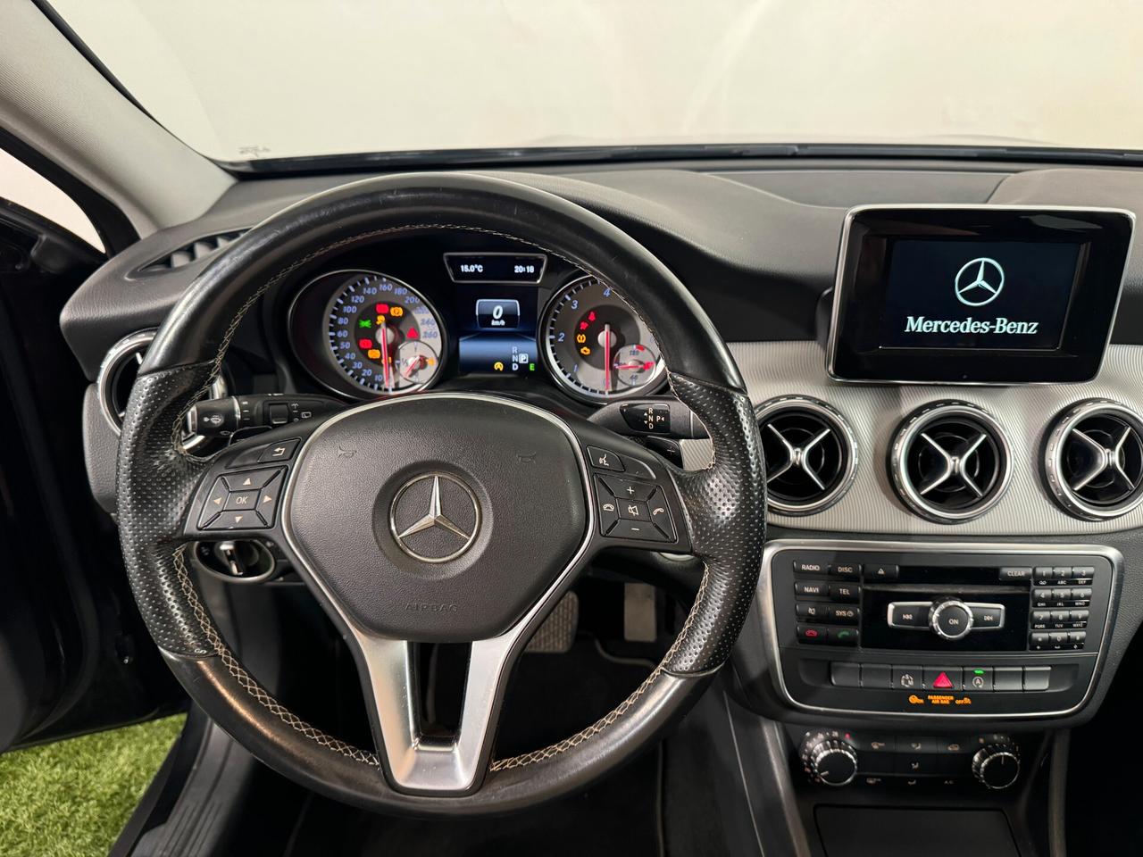 Mercedes-benz GLA 200 d Sport EURO6 AUTOMATICA