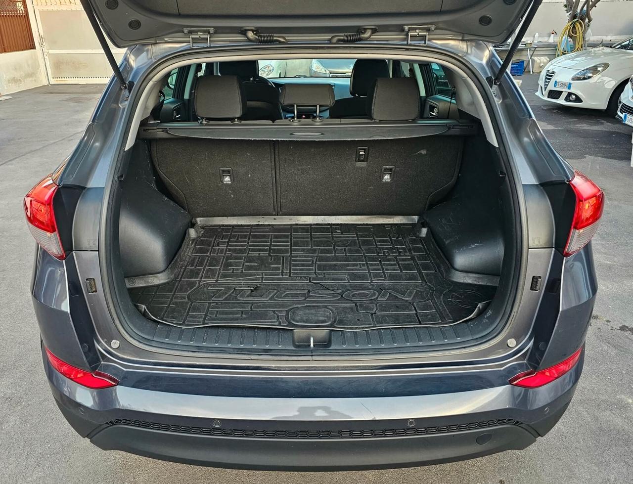 Hyundai Tucson 1.6D 115cv anno fine 2015