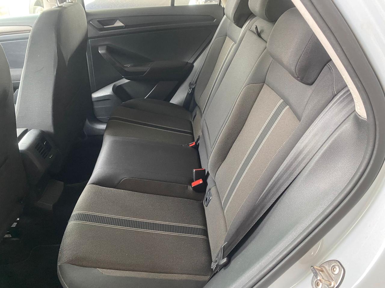 Volkswagen T-Roc 1.6 TDI SCR Advanced BlueMotion Technology