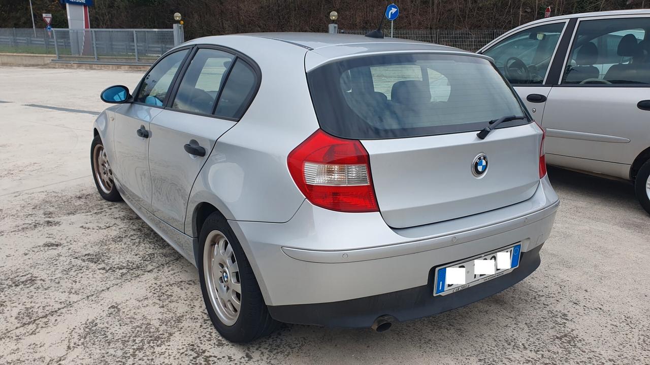 Bmw 116i cat 5 porte Eletta metano