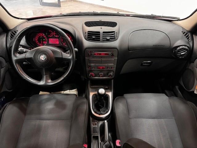 Alfa Romeo 147 1.9 JTD M-JET 16V 5 porte Black Line